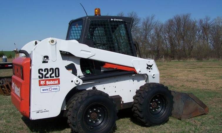 2007 Bobcat S220 - Image 4