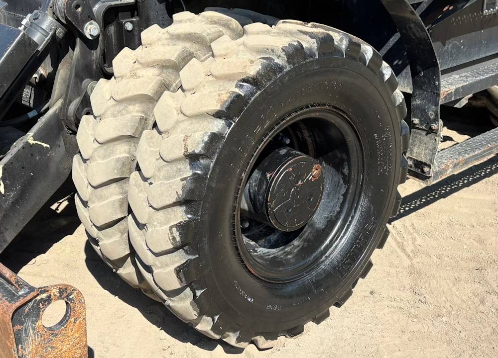 2015 Caterpillar M313D 4x4 - Image 18