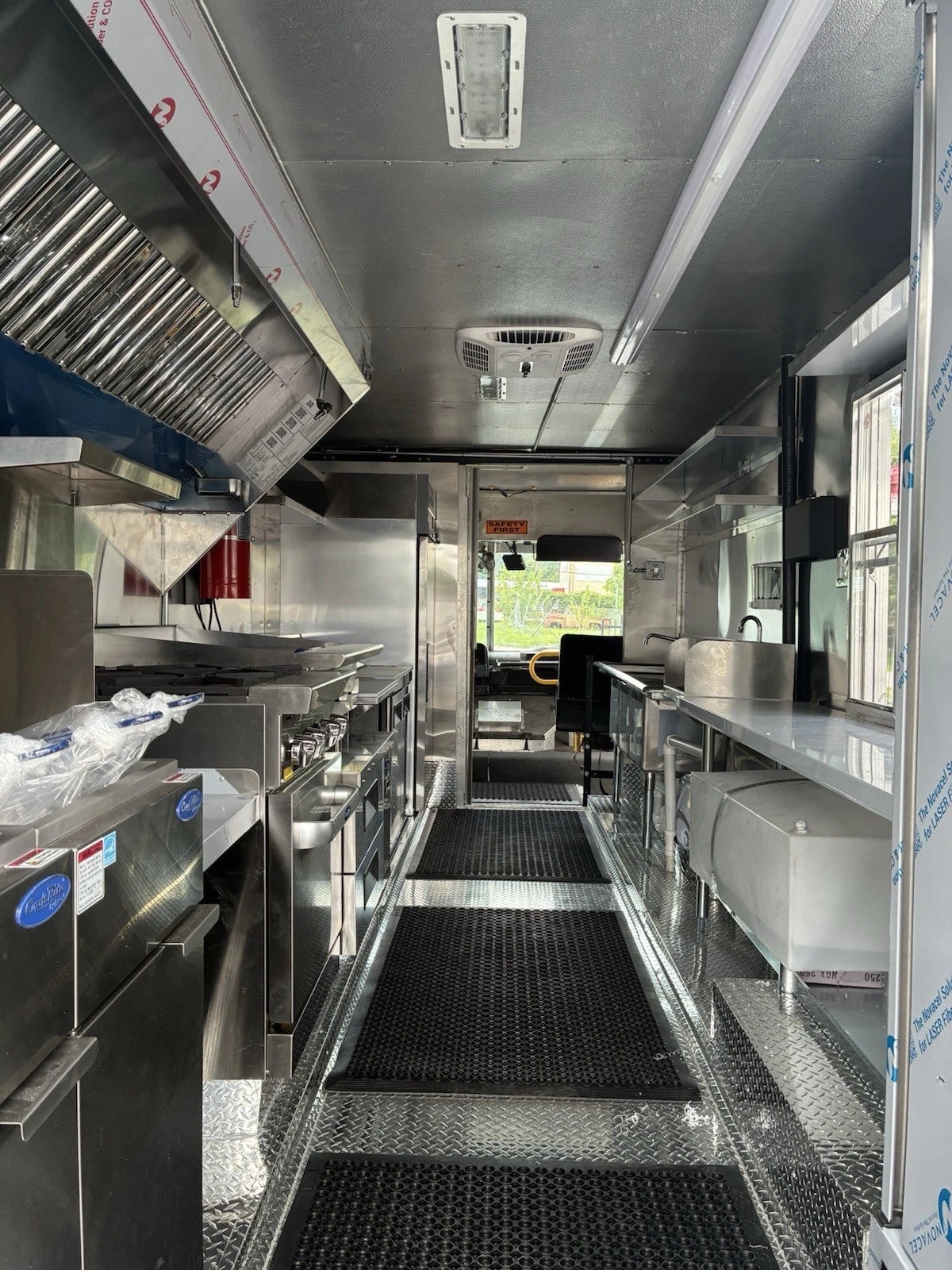 2026 Build Food Truck Brand New Kitchen - Image 19